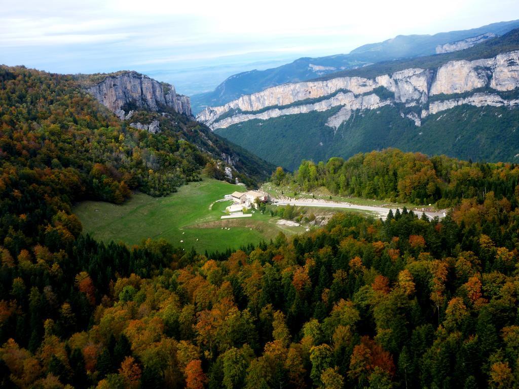 Hotel Du Col De La Machine Сан-Жан-ан-Ройан Екстериор снимка